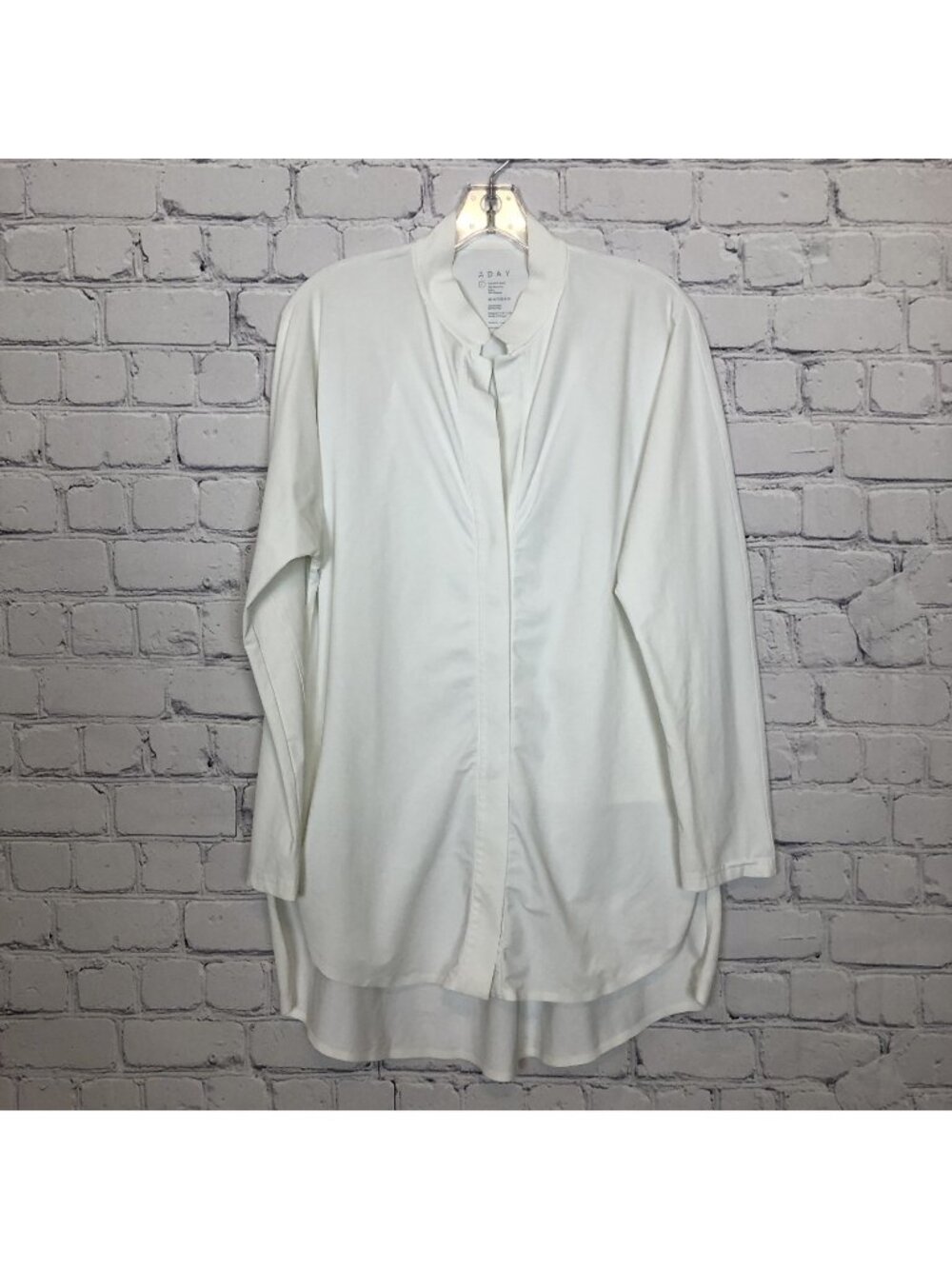 Aday White Something Borrowed Shirt Size L